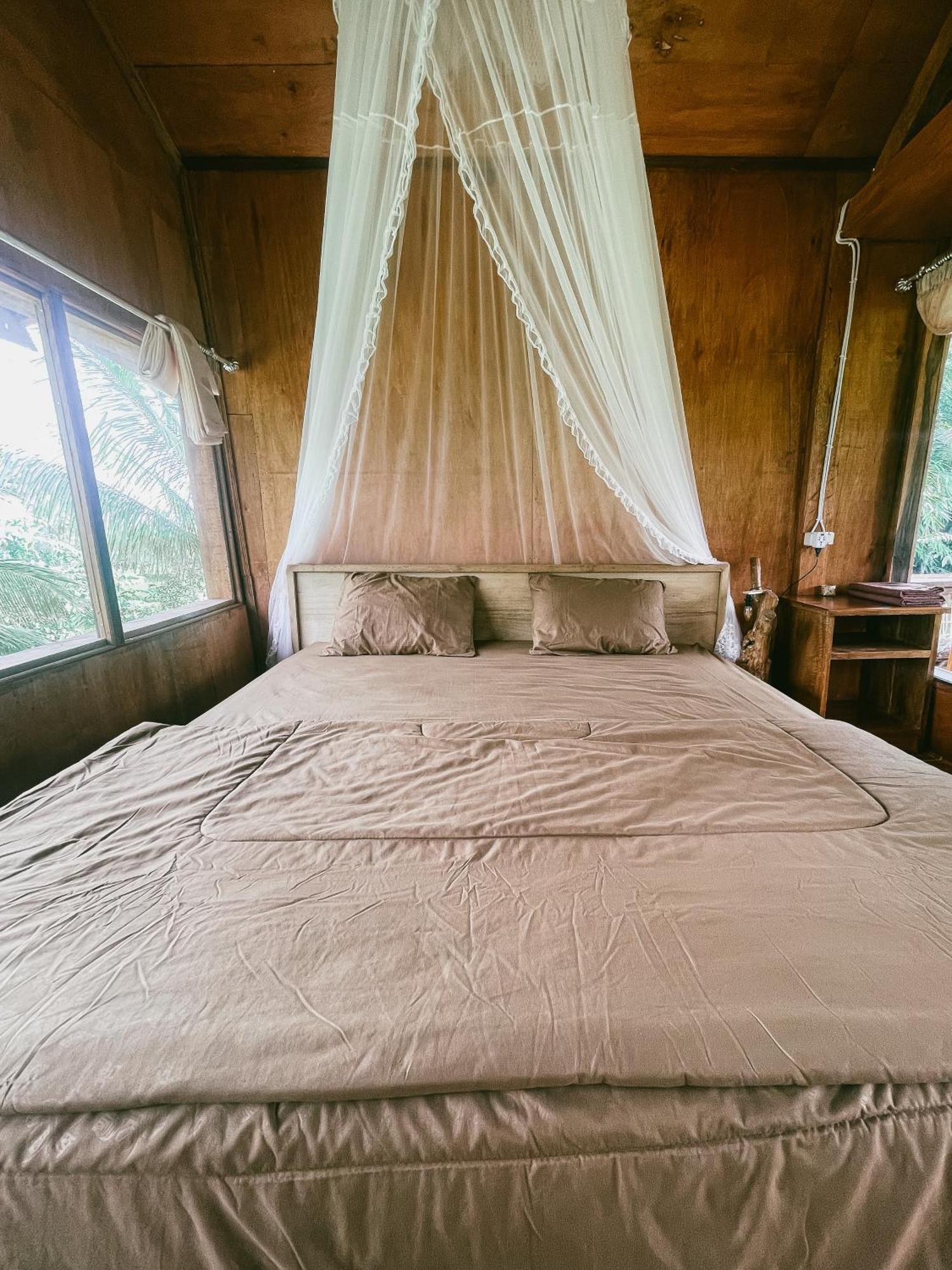 Coconut Homestay Тетебату Екстериор снимка